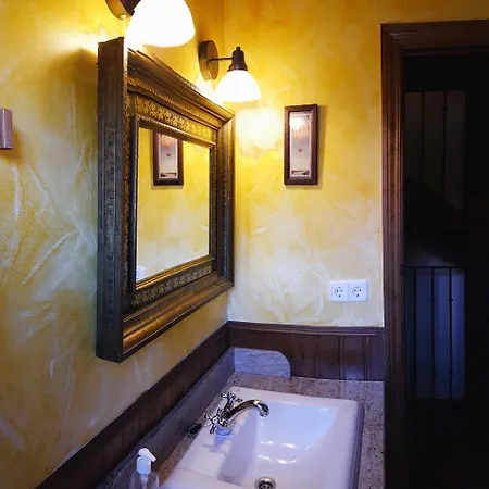 Tiomoreno By Naturadrada La Adrada